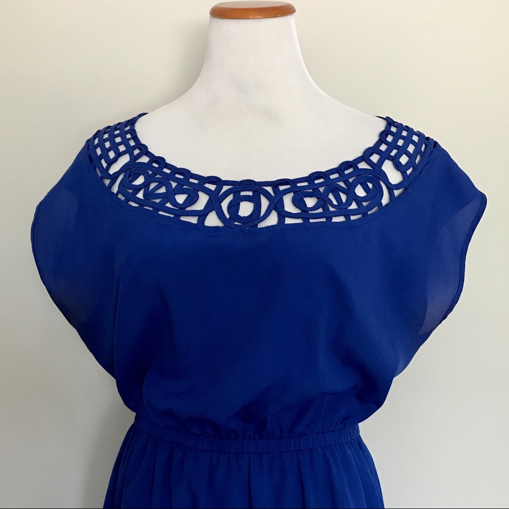 Forever 21 royal blue midi dress fun neck detail